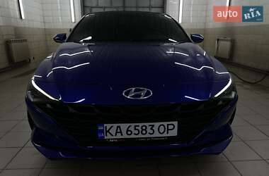 Седан Hyundai Elantra 2021 в Сумах