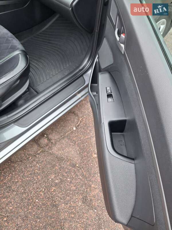 Седан Hyundai Elantra 2017 в Кропивницькому фото 13 Седан Hyundai Elantra 2017 в Кропивницькому