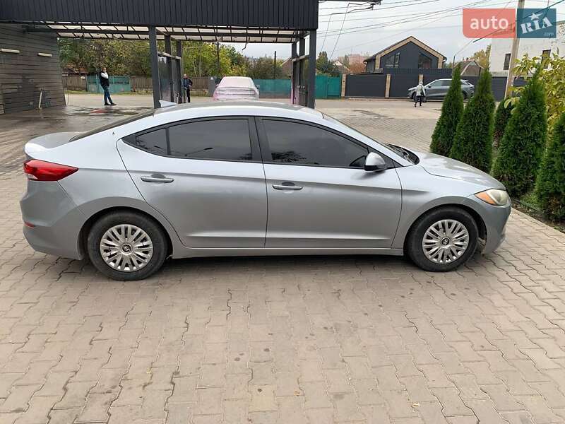 Седан Hyundai Elantra 2016 в Кривом Роге фото 7 Седан Hyundai Elantra 2016 в Кривом Роге