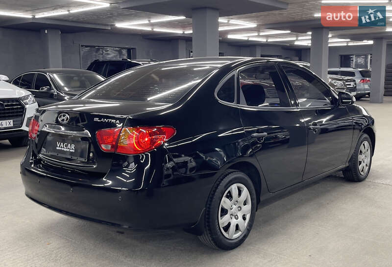 Седан Hyundai Elantra 2010 в Харькове фото 5 Седан Hyundai Elantra 2010 в Харькове