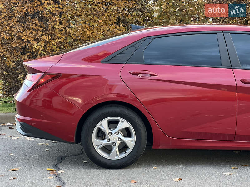 Седан Hyundai Elantra 2021 в Киеве фото 25 Седан Hyundai Elantra 2021 в Киеве
