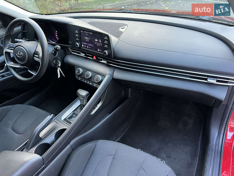 Седан Hyundai Elantra 2021 в Киеве фото 52 Седан Hyundai Elantra 2021 в Киеве