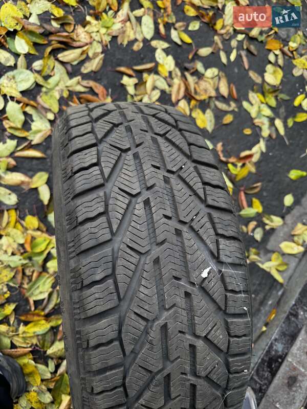 Седан Hyundai Elantra 2014 в Сумах