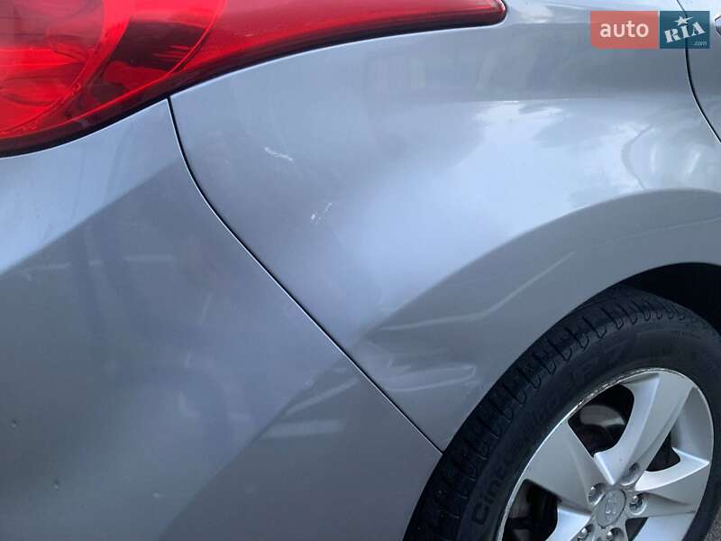 Седан Hyundai Elantra 2013 в Киеве фото 3 Седан Hyundai Elantra 2013 в Киеве