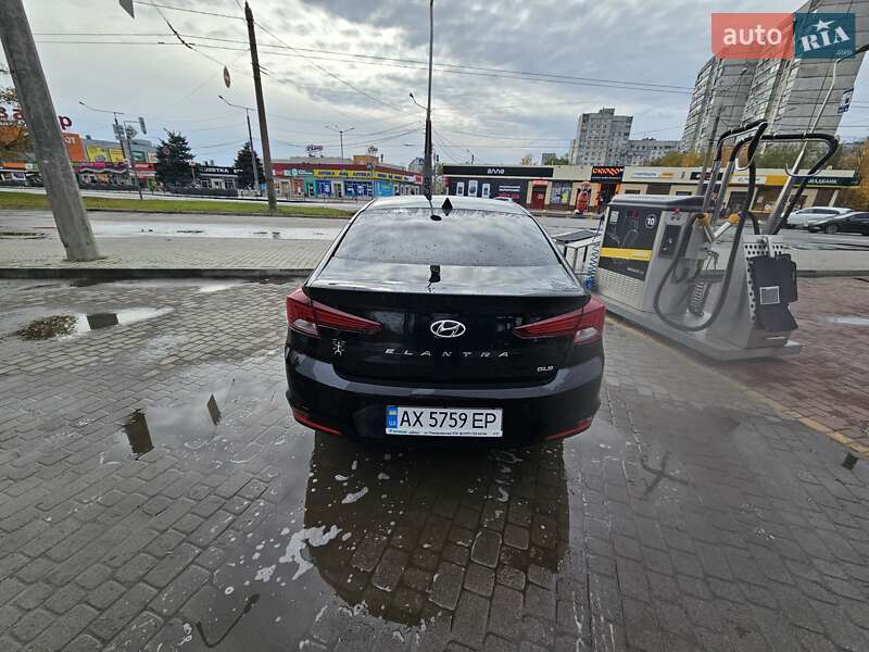 Седан Hyundai Elantra 2019 в Харкові фото 2 Седан Hyundai Elantra 2019 в Харкові