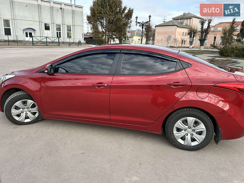 Седан Hyundai Elantra 2012 в Овруче фото 4 Седан Hyundai Elantra 2012 в Овруче
