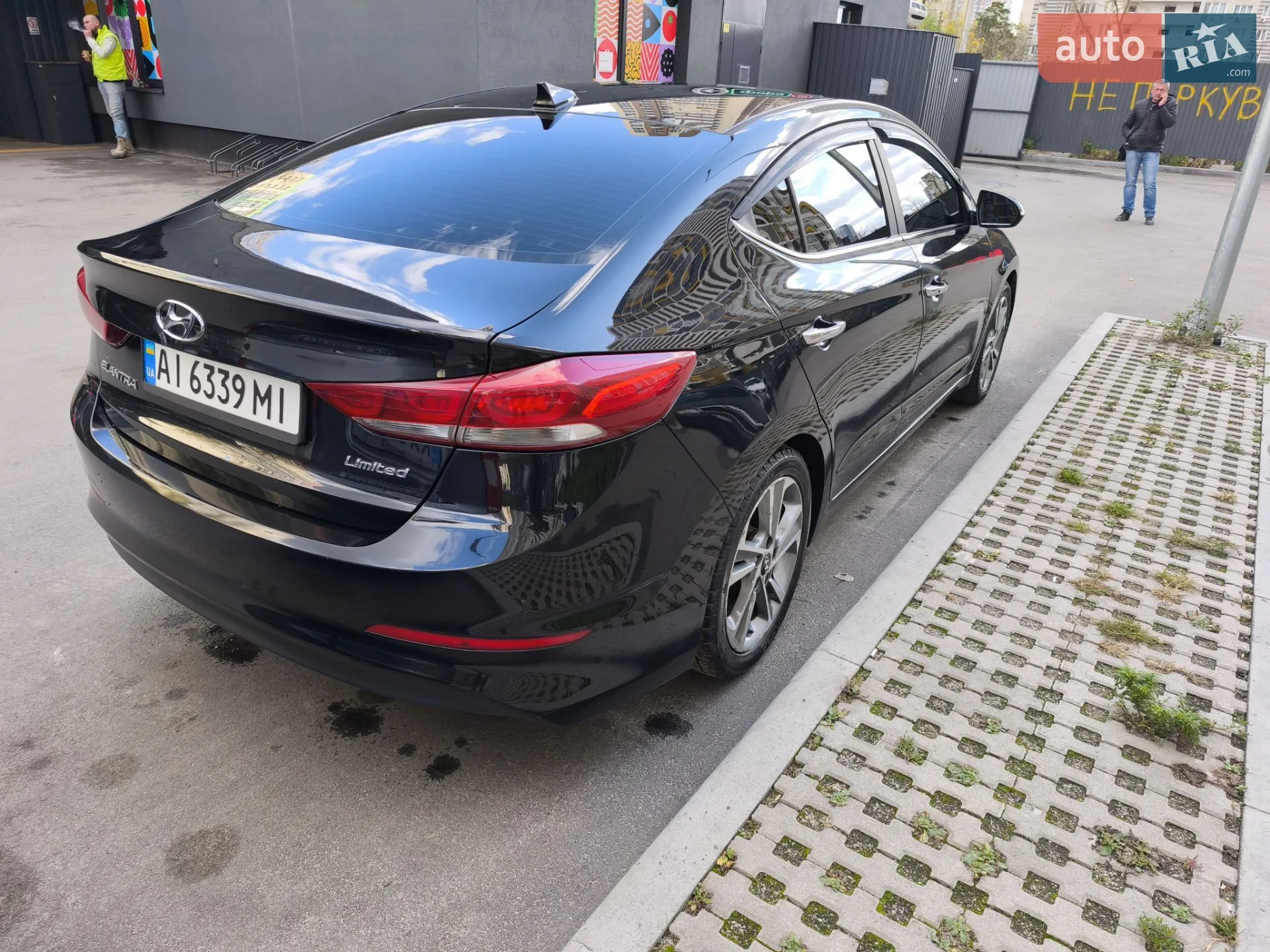2016 Hyundai Elantra - мініатюра 14