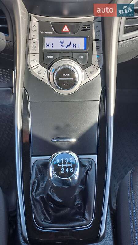 Седан Hyundai Elantra 2013 в Виннице фото 25 Седан Hyundai Elantra 2013 в Виннице