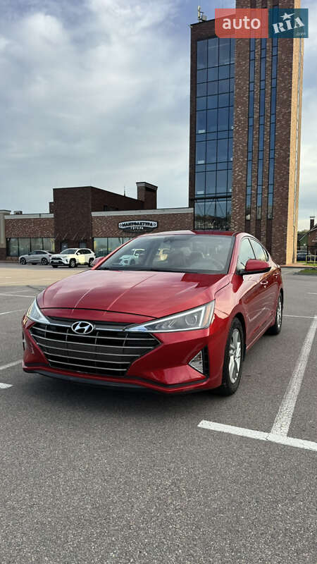Седан Hyundai Elantra 2020 в Киеве