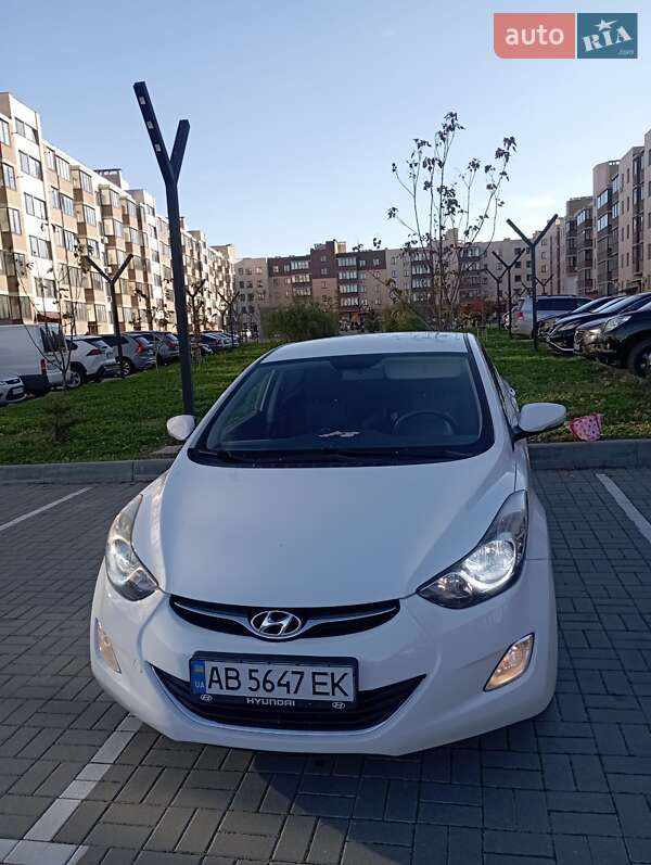 Седан Hyundai Elantra 2012 в Виннице фото 5 Седан Hyundai Elantra 2012 в Виннице