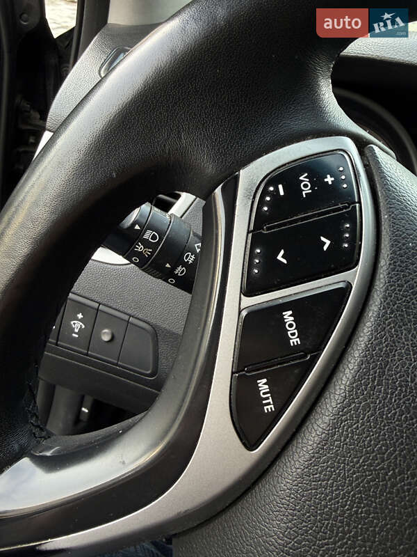 Седан Hyundai Elantra 2012 в Ужгороде фото 16 Седан Hyundai Elantra 2012 в Ужгороде