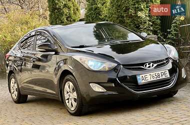 Седан Hyundai Elantra 2013 в Хмельницком
