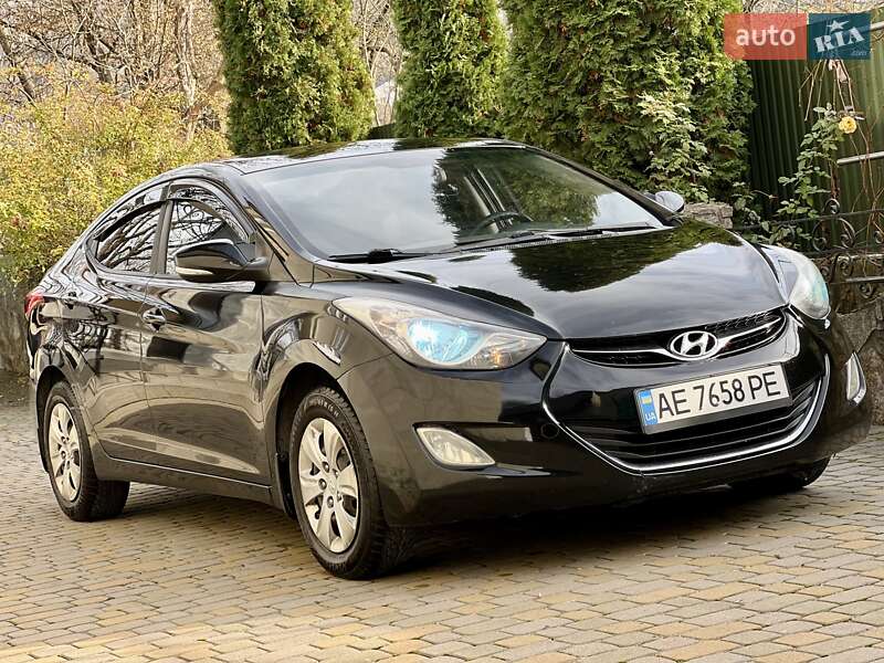 Hyundai Elantra 2013 Hyundai Elantra 2013