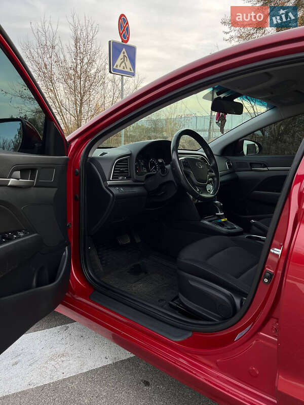 Седан Hyundai Elantra 2018 в Києві фото 9 Седан Hyundai Elantra 2018 в Києві