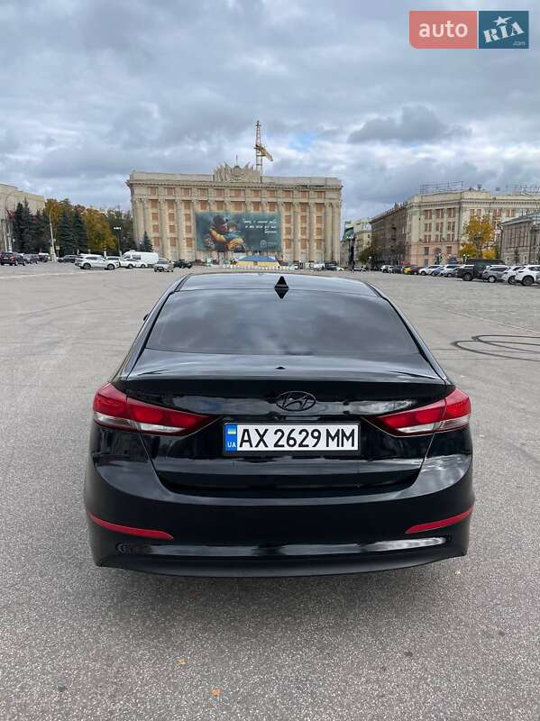 Седан Hyundai Elantra 2018 в Харькове фото 3 Седан Hyundai Elantra 2018 в Харькове