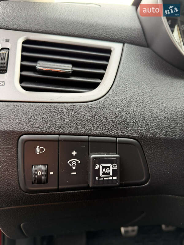 Седан Hyundai Elantra 2012 в Киеве фото 16 Седан Hyundai Elantra 2012 в Киеве