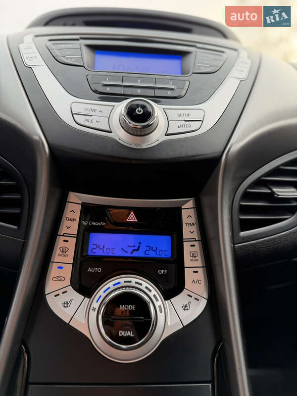 Седан Hyundai Elantra 2012 в Киеве фото 22 Седан Hyundai Elantra 2012 в Киеве