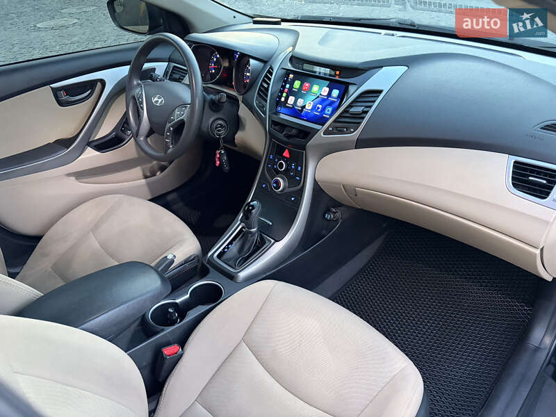 Седан Hyundai Elantra 2014 в Киеве фото 37 Седан Hyundai Elantra 2014 в Киеве