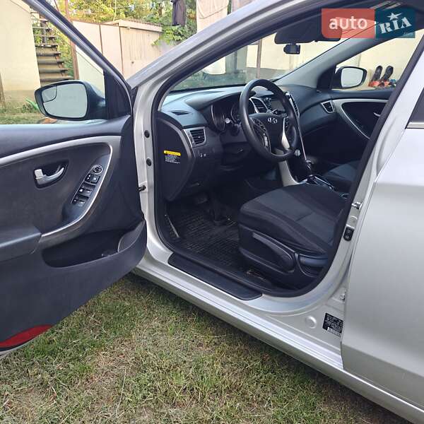 Хэтчбек Hyundai Elantra 2016 в Мукачево фото 9 Хэтчбек Hyundai Elantra 2016 в Мукачево