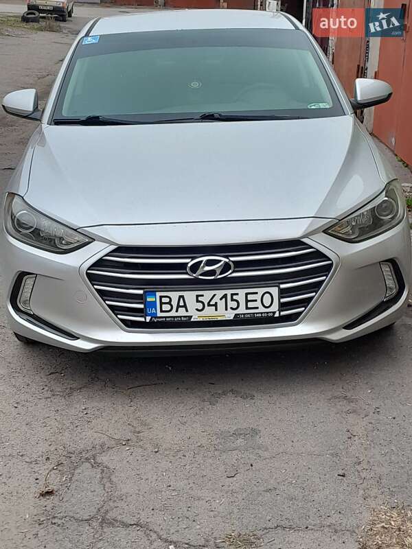Седан Hyundai Elantra 2016 в Запорожье фото 2 Седан Hyundai Elantra 2016 в Запорожье