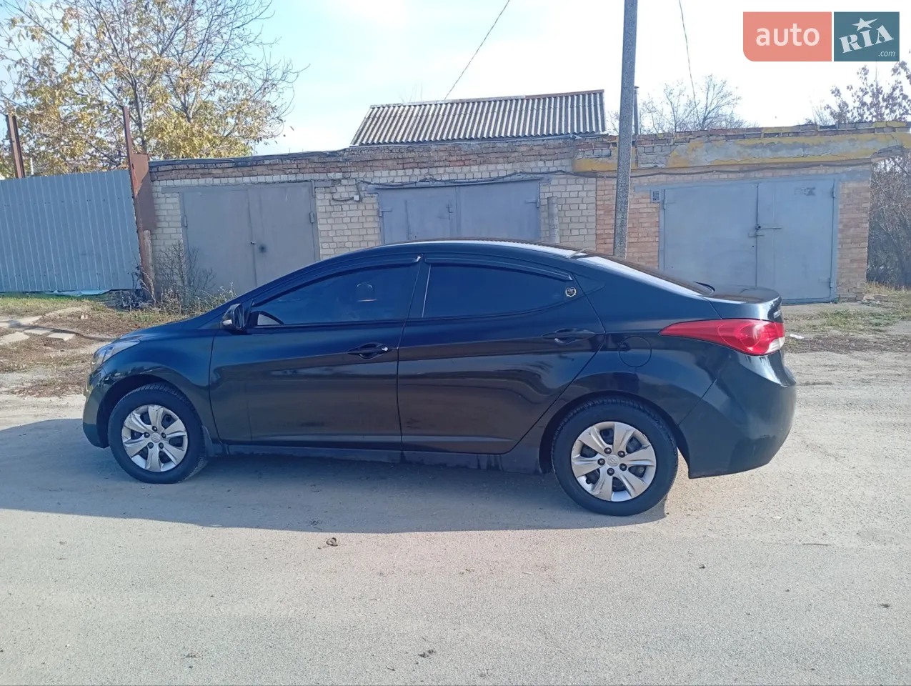 2013 Hyundai Elantra - мініатюра 15