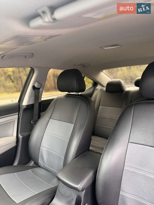 Седан Hyundai Elantra 2016 в Сумах фото 11 Седан Hyundai Elantra 2016 в Сумах