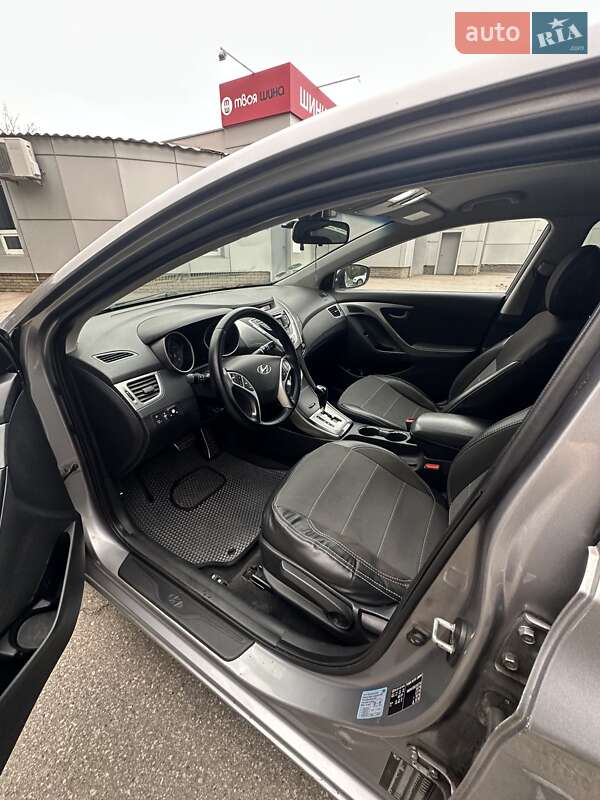 Седан Hyundai Elantra 2011 в Запорожье фото 7 Седан Hyundai Elantra 2011 в Запорожье