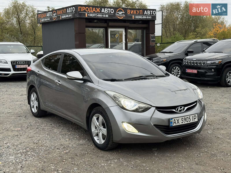 Седан Hyundai Elantra 2012 в Полтаве фото 2 Седан Hyundai Elantra 2012 в Полтаве