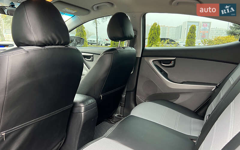 Седан Hyundai Elantra 2013 в Львове фото 19 Седан Hyundai Elantra 2013 в Львове