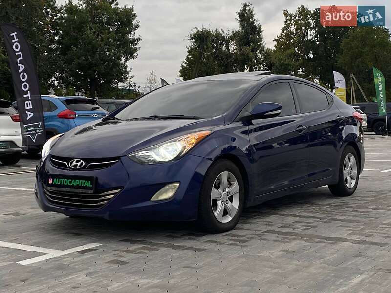 Седан Hyundai Elantra 2011 в Києві