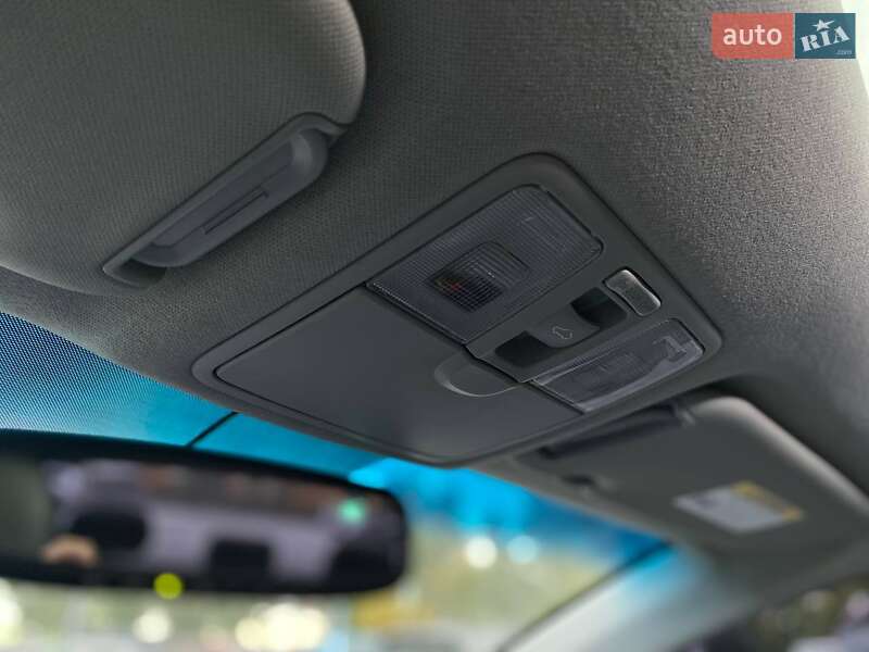 Седан Hyundai Elantra 2011 в Києві