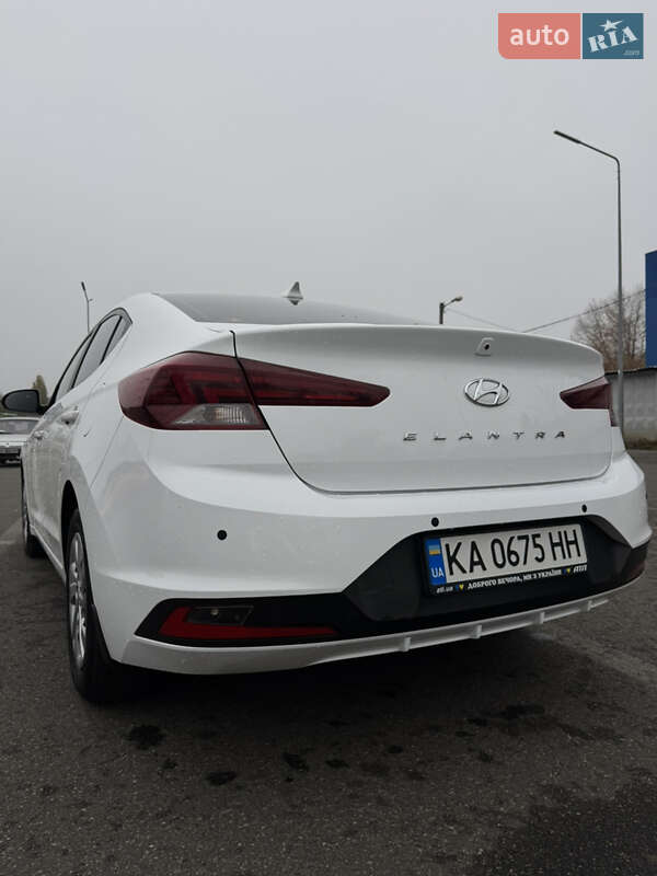 Седан Hyundai Elantra 2020 в Харькове