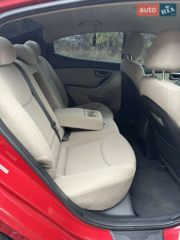 Седан Hyundai Elantra 2014 в Виннице фото 29 Седан Hyundai Elantra 2014 в Виннице