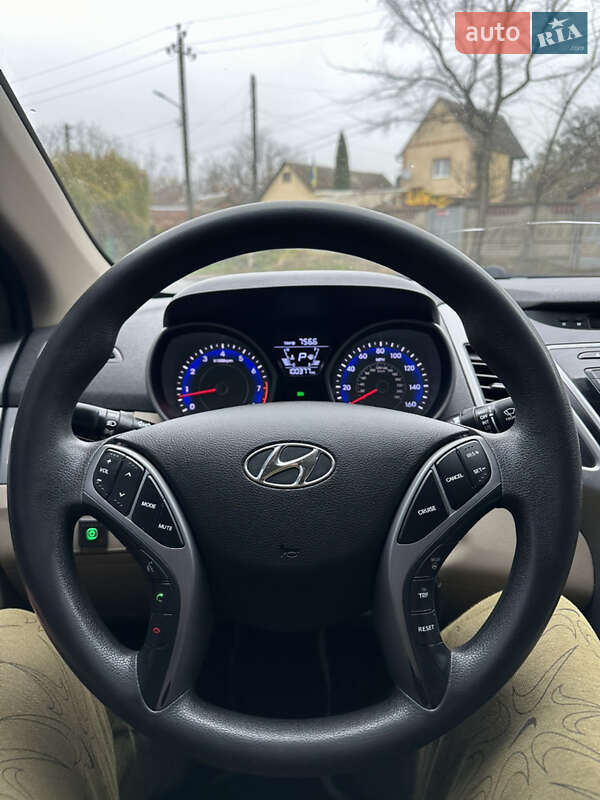 Седан Hyundai Elantra 2014 в Виннице фото 34 Седан Hyundai Elantra 2014 в Виннице