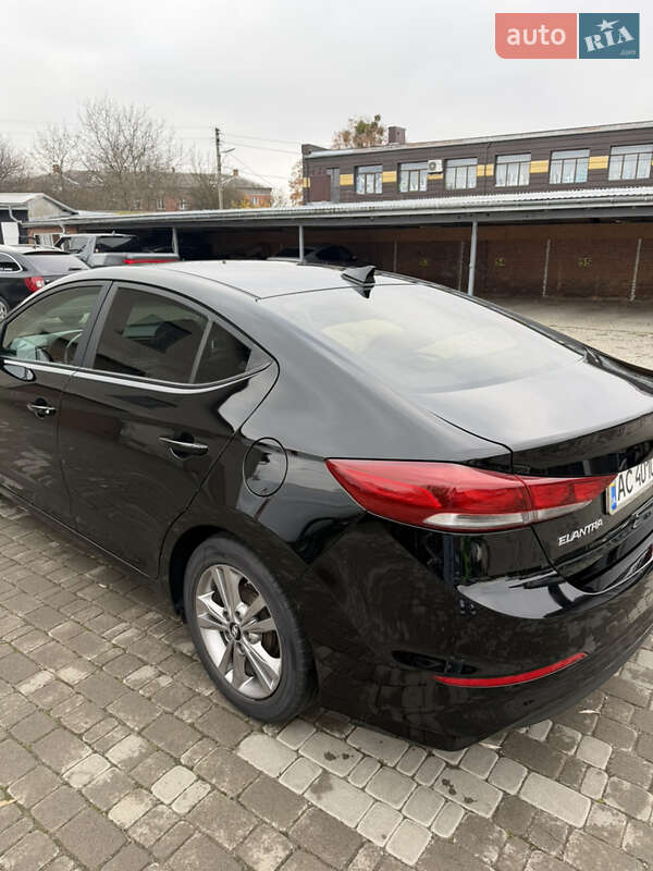 Седан Hyundai Elantra 2016 в Нововолинську фото 5 Седан Hyundai Elantra 2016 в Нововолинську