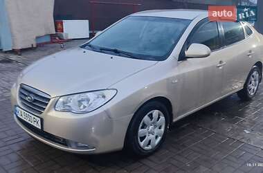Седан Hyundai Elantra 2008 в Прилуках