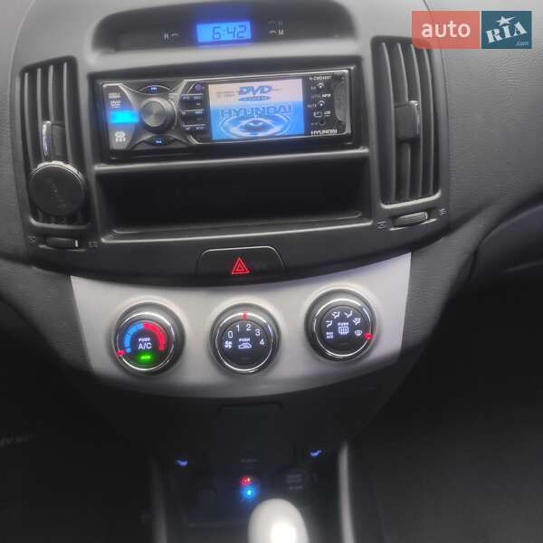 Седан Hyundai Elantra 2008 в Киеве фото 5 Седан Hyundai Elantra 2008 в Киеве