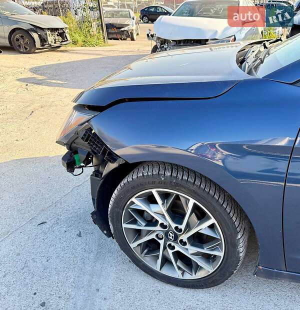 Седан Hyundai Elantra 2018 в Києві фото 6 Седан Hyundai Elantra 2018 в Києві