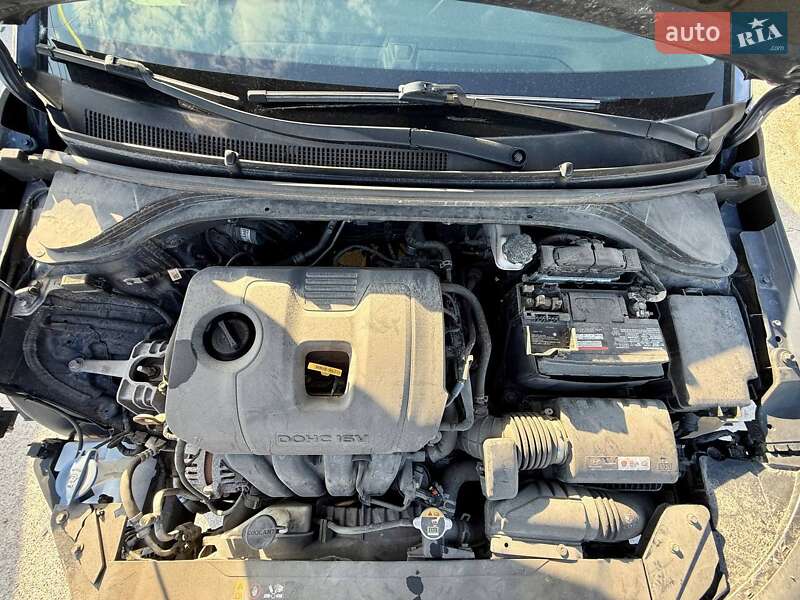 Седан Hyundai Elantra 2018 в Києві фото 19 Седан Hyundai Elantra 2018 в Києві