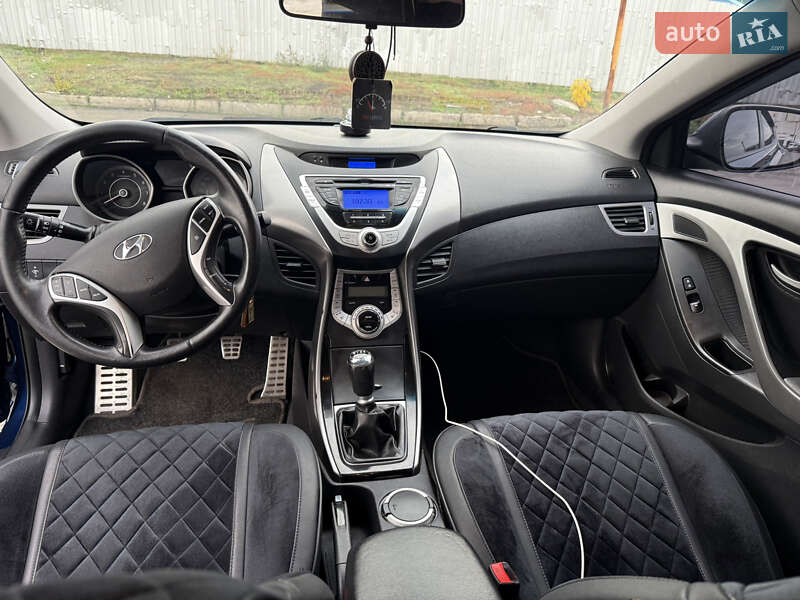 Седан Hyundai Elantra 2012 в Днепре фото 12 Седан Hyundai Elantra 2012 в Днепре