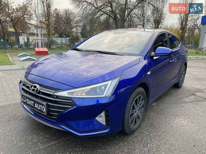 Седан Hyundai Elantra 2019 в Миколаєві