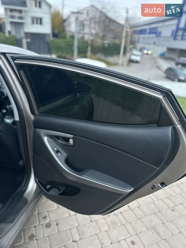 Седан Hyundai Elantra 2011 в Виннице фото 22 Седан Hyundai Elantra 2011 в Виннице