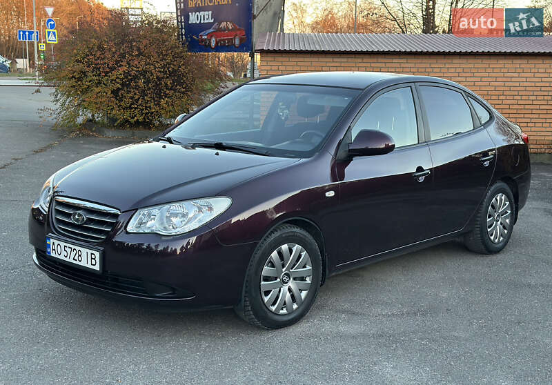 Седан Hyundai Elantra 2007 в Тернополі