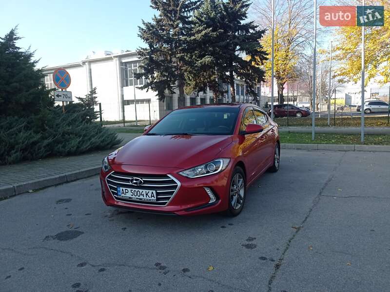 Седан Hyundai Elantra 2016 в Запорожье