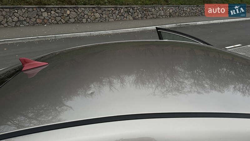 Седан Hyundai Elantra 2015 в Києві