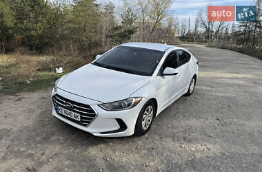 Седан Hyundai Elantra 2018 в Днепре