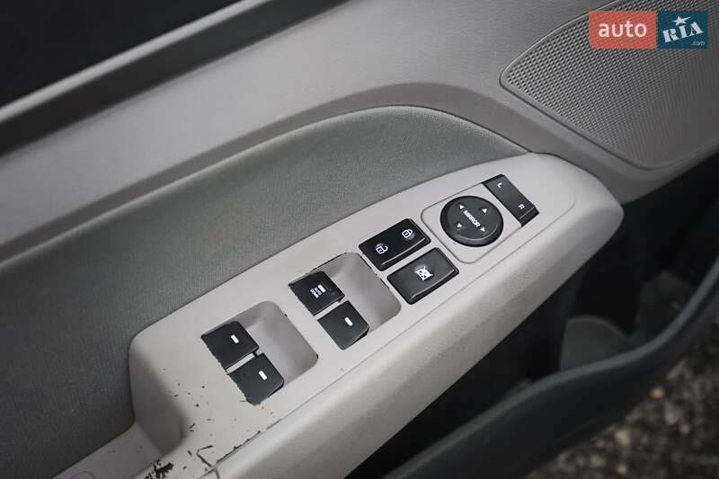 Седан Hyundai Elantra 2016 в Харкові