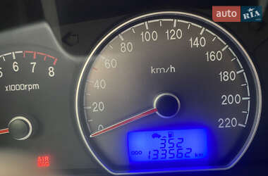 Седан Hyundai Elantra 2008 в Львове