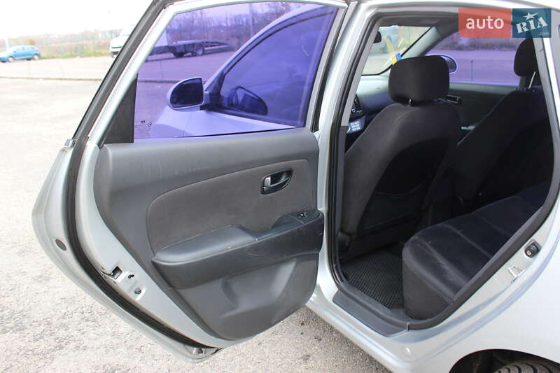 Седан Hyundai Elantra 2008 в Киеве фото 15 Седан Hyundai Elantra 2008 в Киеве