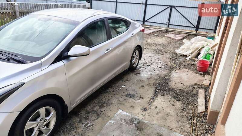 Седан Hyundai Elantra 2015 в Кагарлыке фото 3 Седан Hyundai Elantra 2015 в Кагарлыке